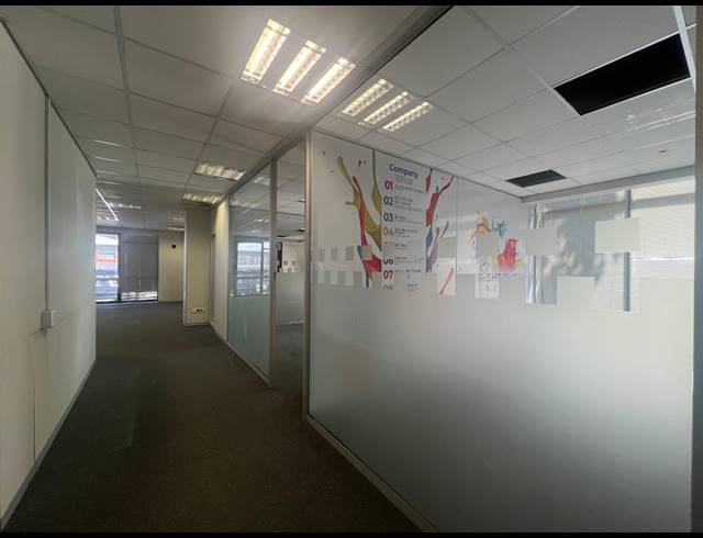 494M² OFFICE TO LET IN MEYERSDAL NATURE ESTATE